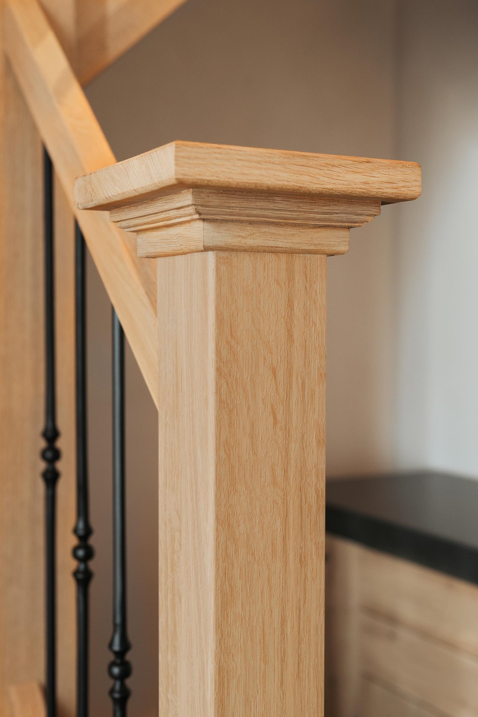 Trap met warme houtlook