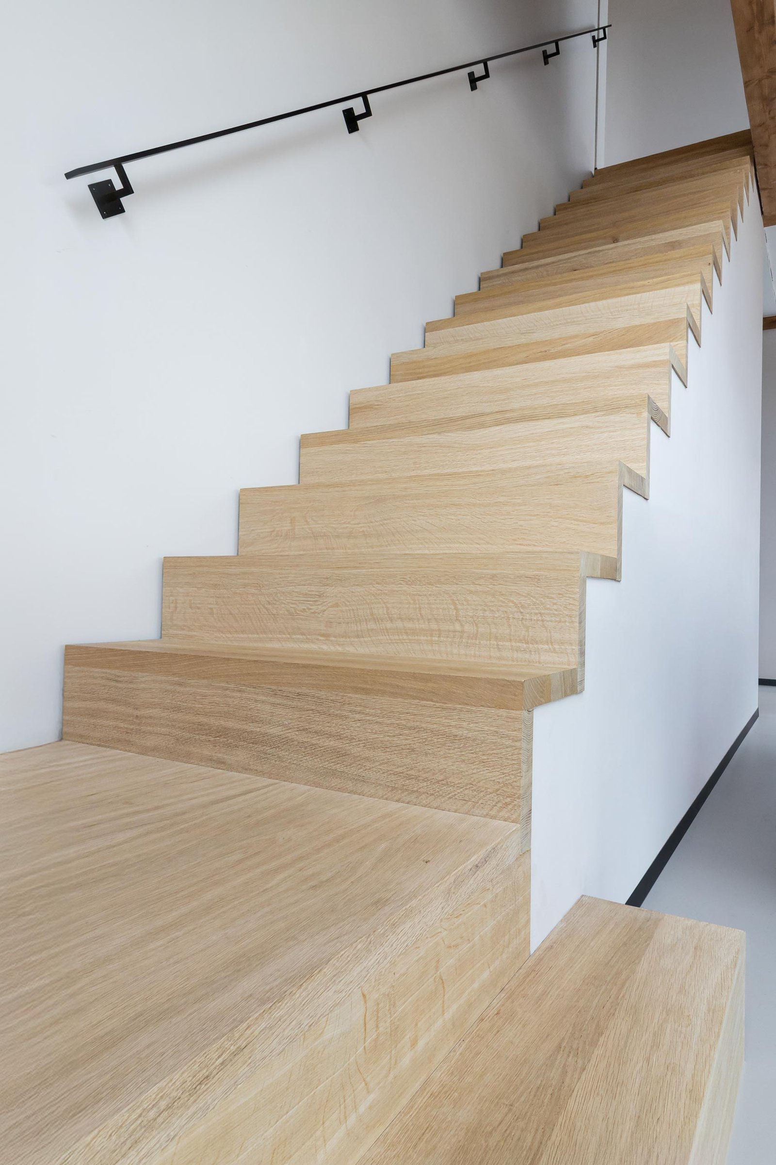 Z-trap met schaduw rand