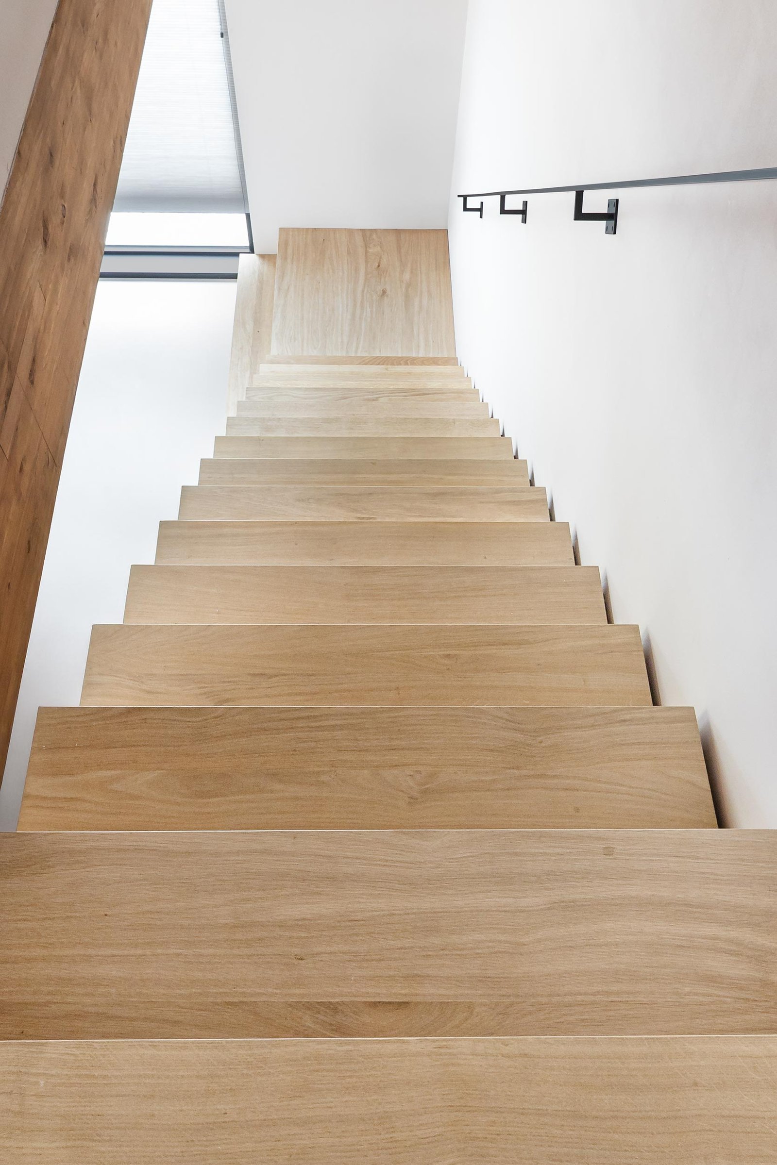 Z-trap met schaduw rand